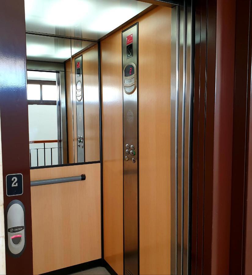 Sherryflat Trebol - Parking ヘレス エクステリア 写真
